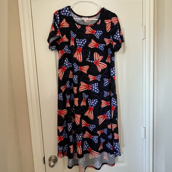 LuLaRoe Dresses & Skirts - Red white and blue likable dress